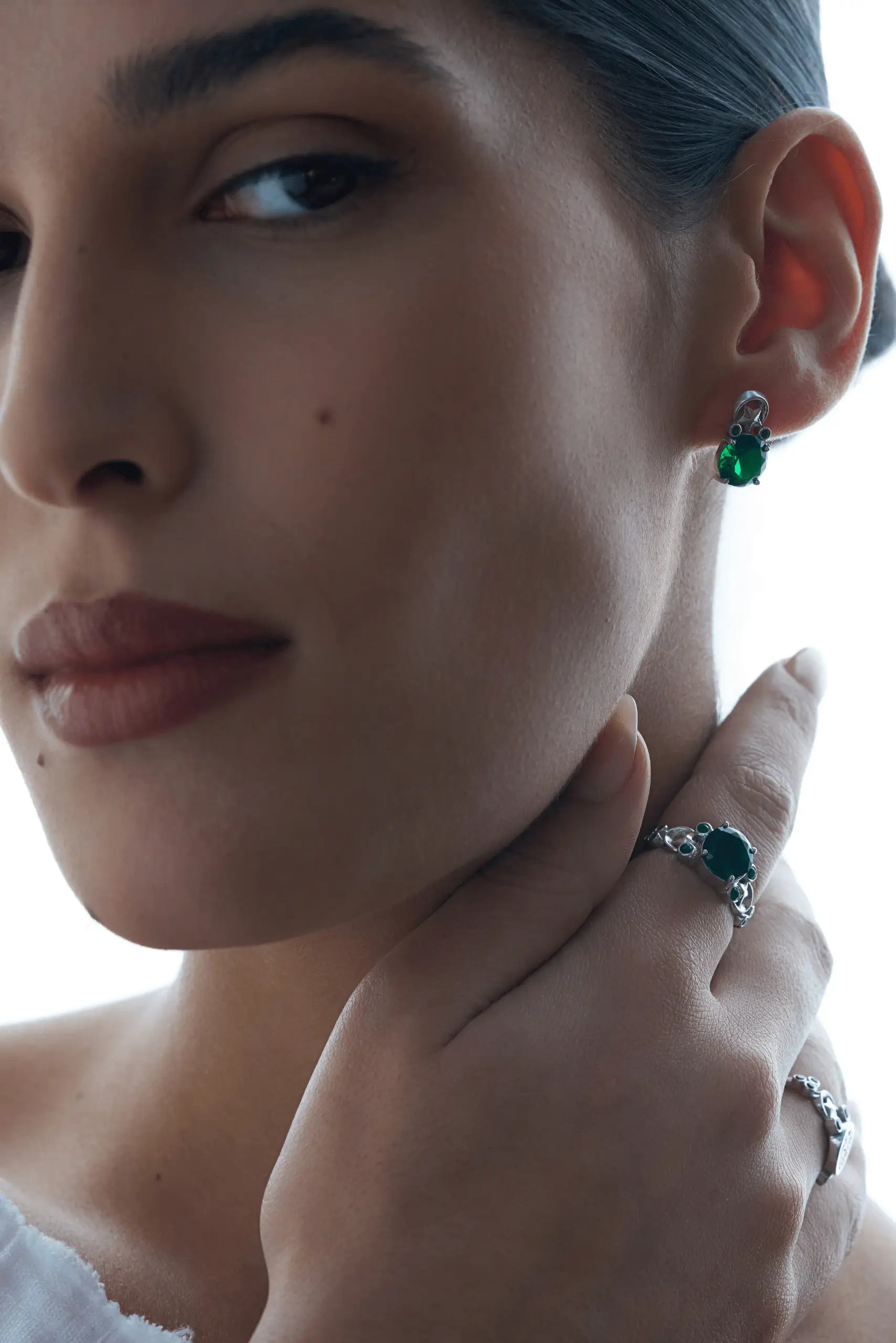 Baheya Mini Cluster Earrings