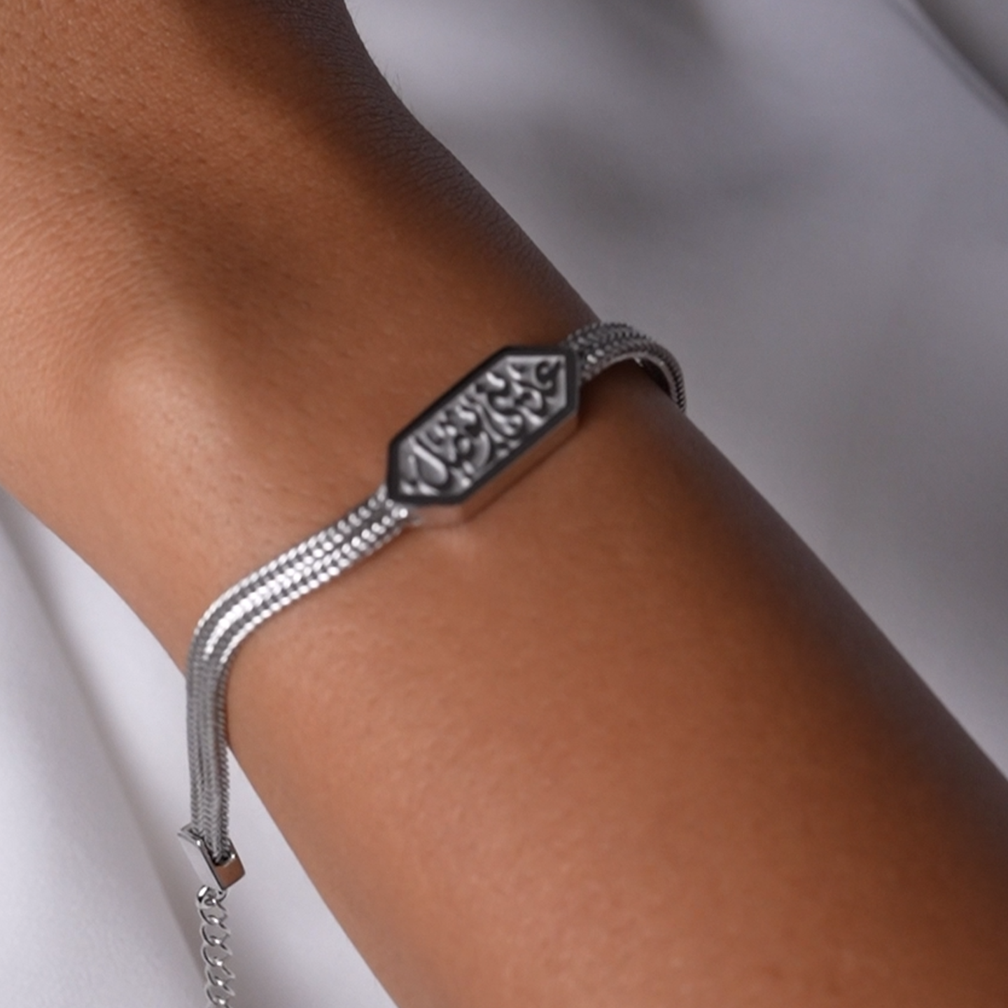 Dhat Silver Platinum Plated Bracelet